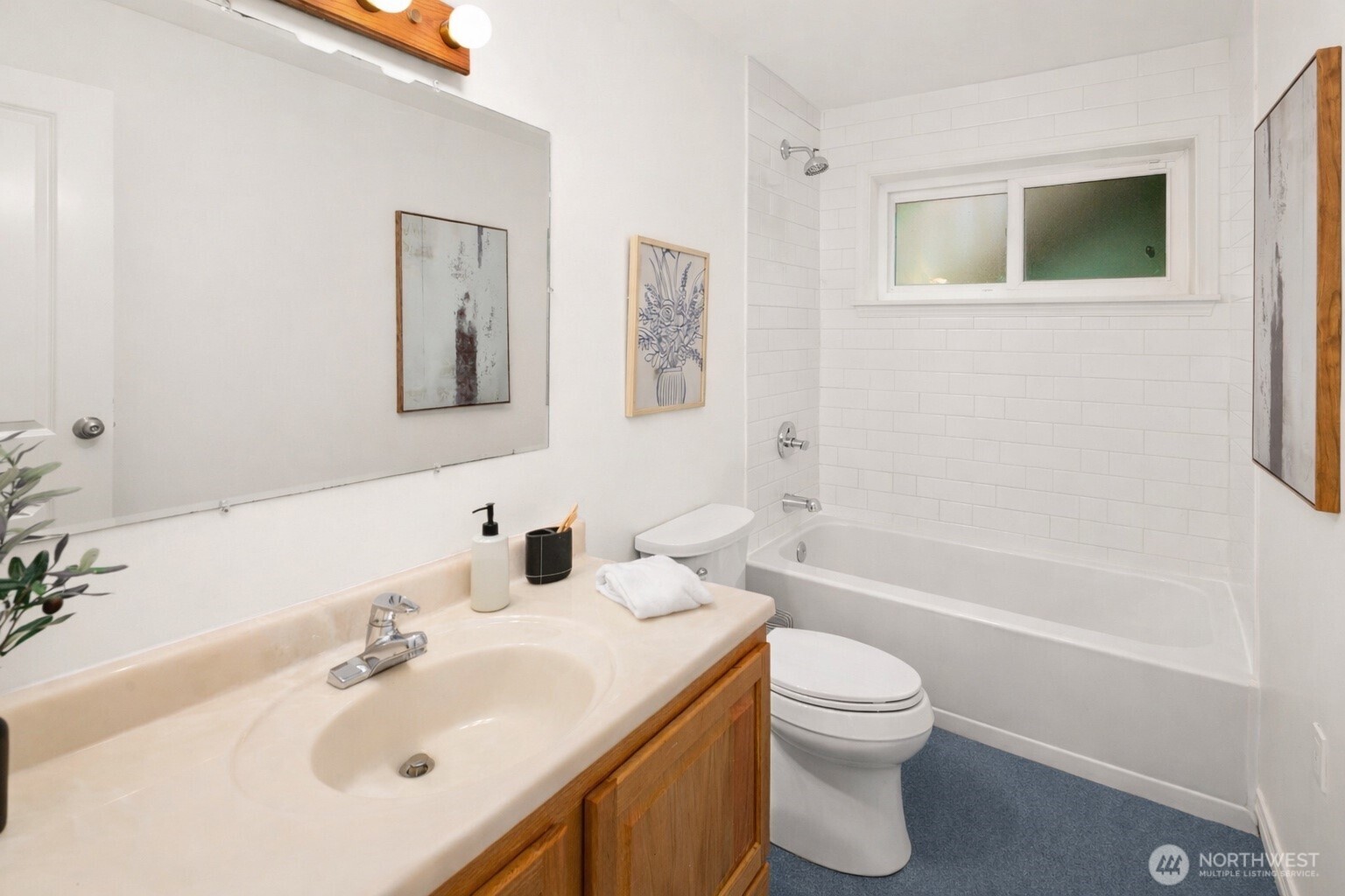 19044 NE 165th Place Woodinville WA 98072
