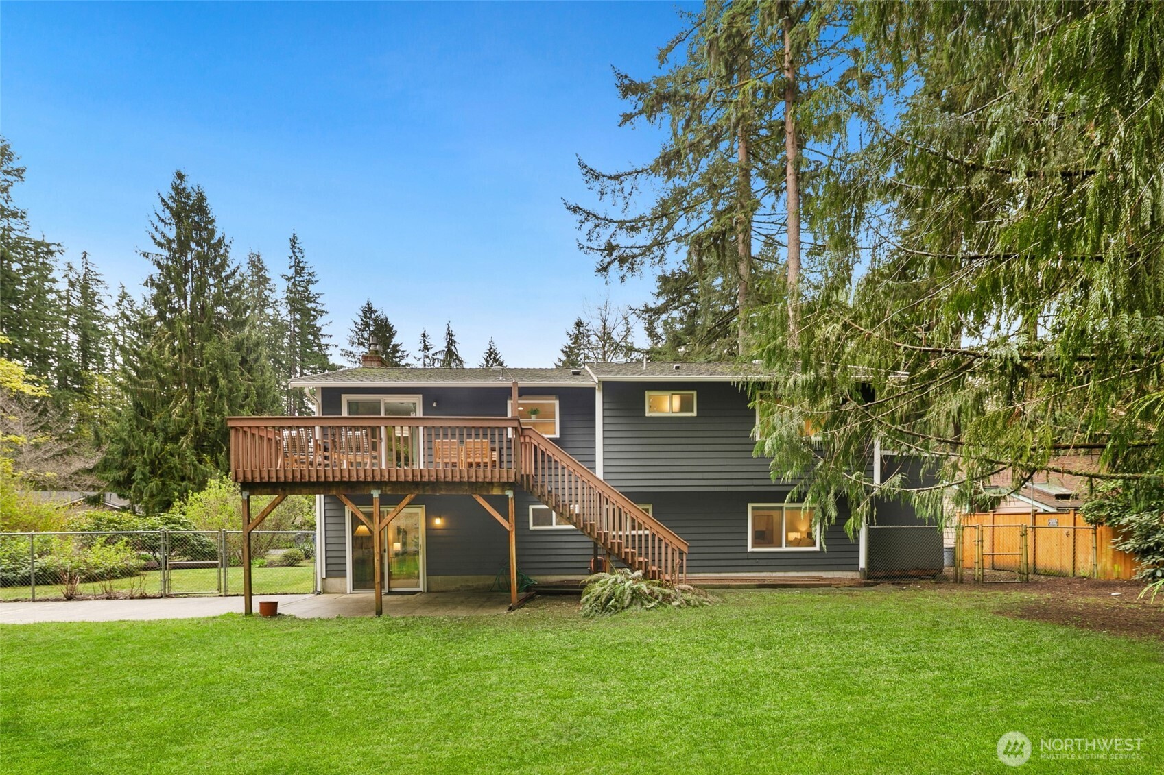 19044 NE 165th Place Woodinville WA 98072
