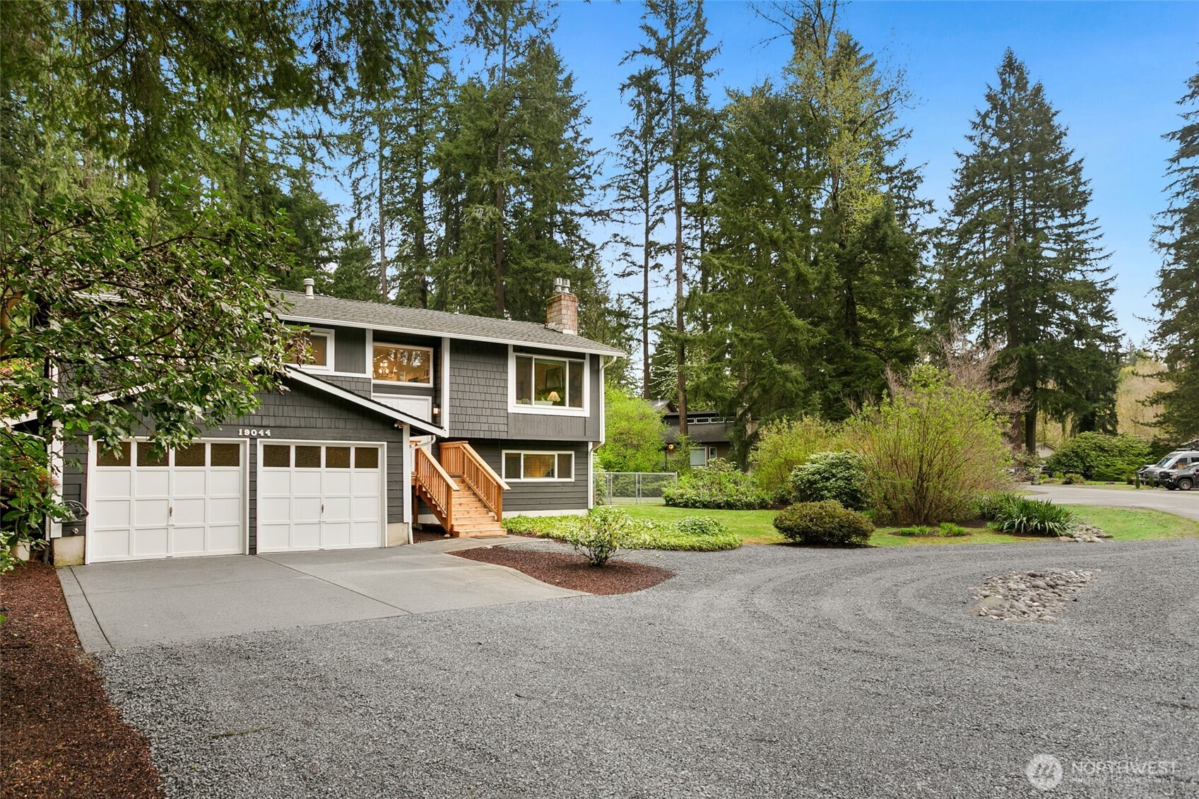 19044 NE 165th Place Woodinville WA 98072