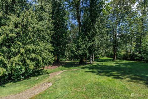 13003 Roosevelt Road Snohomish WA 98290
