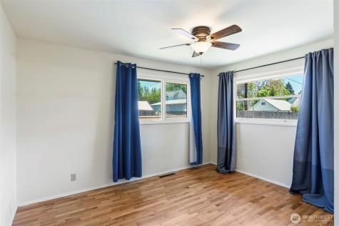 1116 W 1st Street Centralia WA 98531