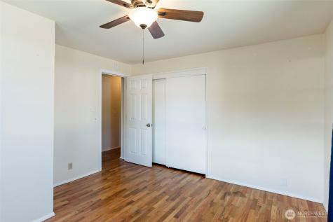 1116 W 1st Street Centralia WA 98531