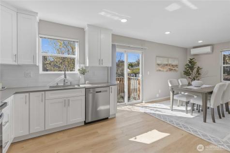 3536 S Brandon Street Seattle WA 98118