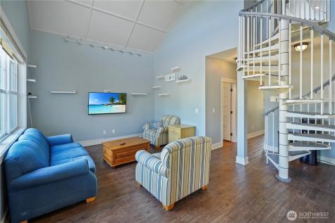105 Flip Flop Lane Oroville WA 98844