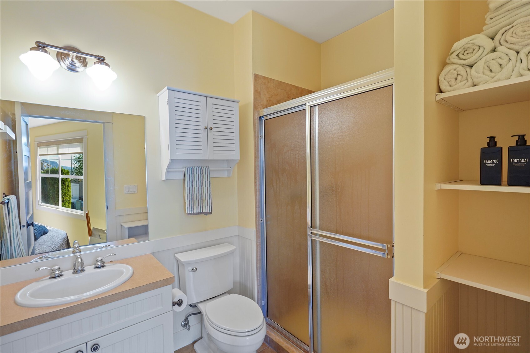 105 Flip Flop Lane Oroville WA 98844