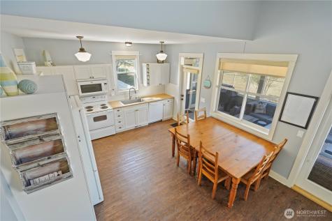 105 Flip Flop Lane Oroville WA 98844