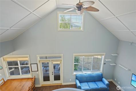 105 Flip Flop Lane Oroville WA 98844