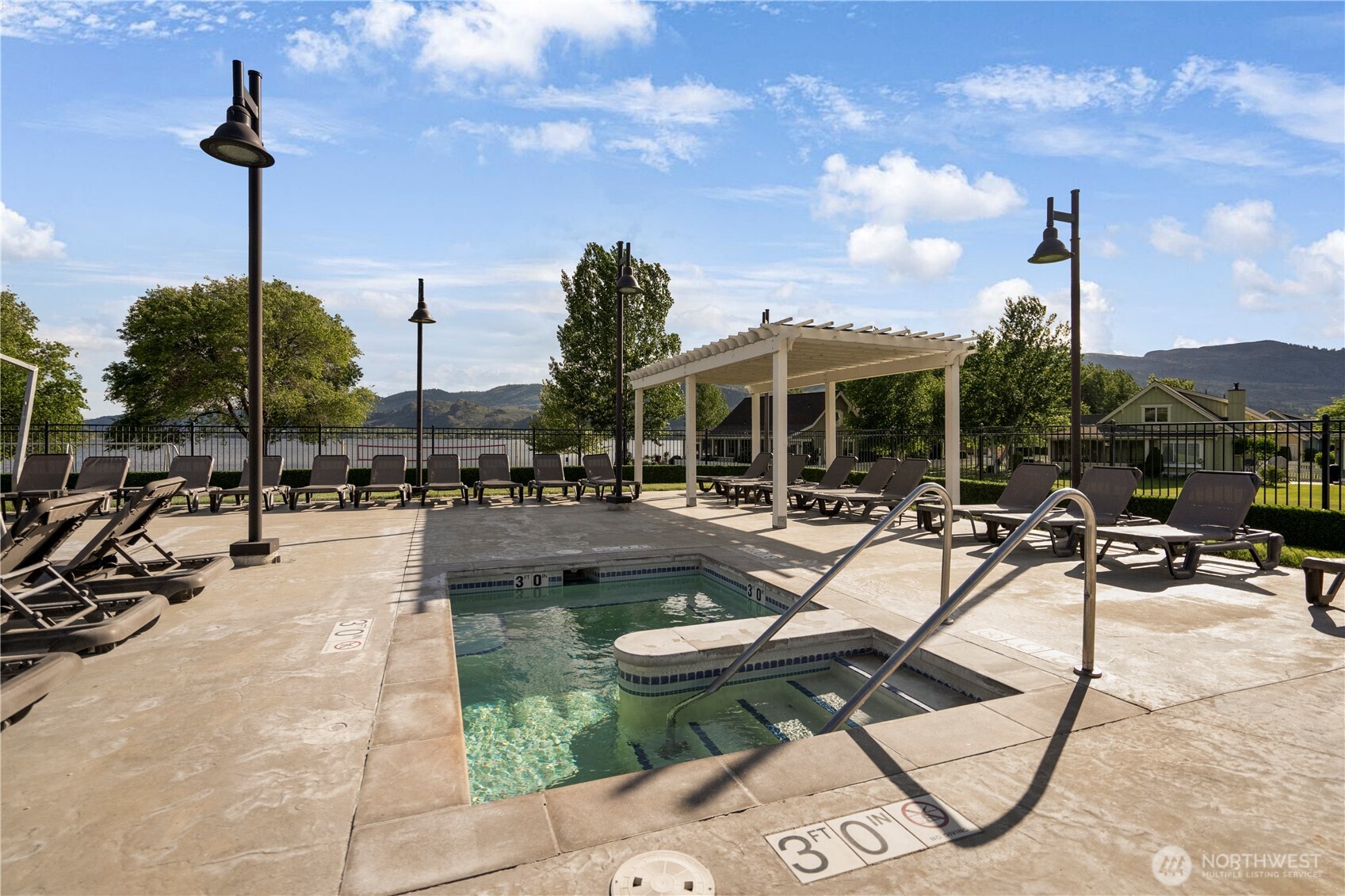105 Flip Flop Lane Oroville WA 98844