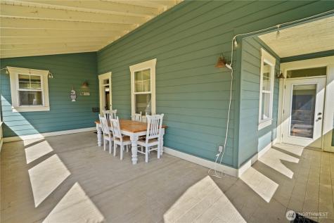 105 Flip Flop Lane Oroville WA 98844