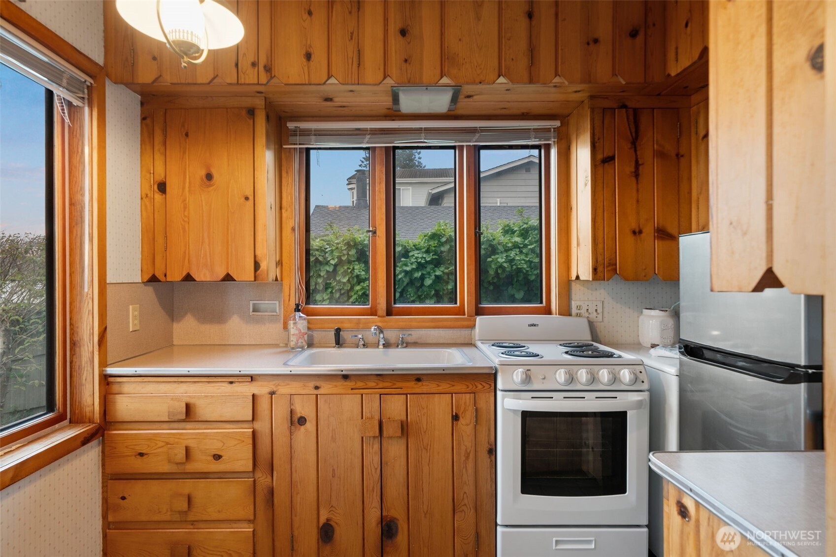 16631 E State Route 106 Belfair WA 98528