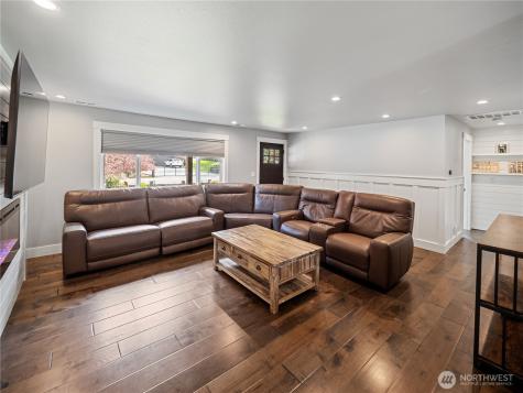 41423 270th Avenue SE Enumclaw WA 98022