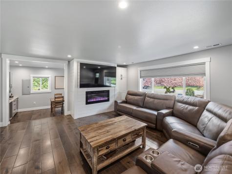 41423 270th Avenue SE Enumclaw WA 98022