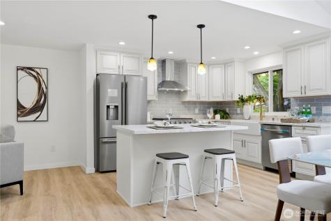 12600 SE 27th Street Bellevue WA 98005