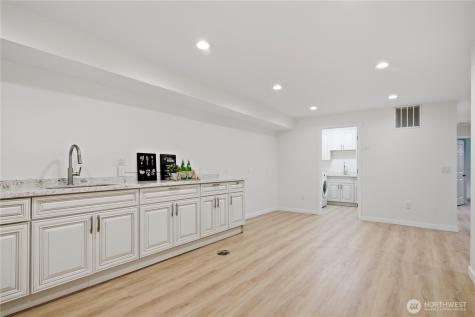 12600 SE 27th Street Bellevue WA 98005