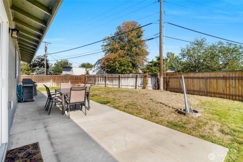 1629 S Skyline Drive Moses Lake WA 98837