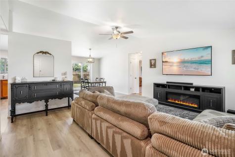 1629 S Skyline Drive Moses Lake WA 98837