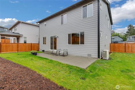 13411 Liberty Place E Puyallup WA 98374