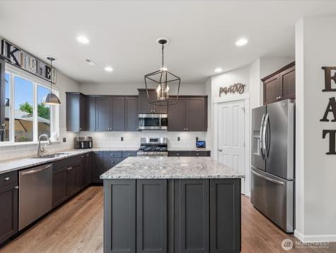 2843 84th Avenue NE Marysville WA 98270