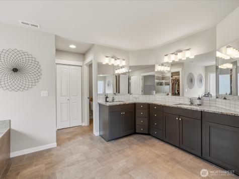 2843 84th Avenue NE Marysville WA 98270