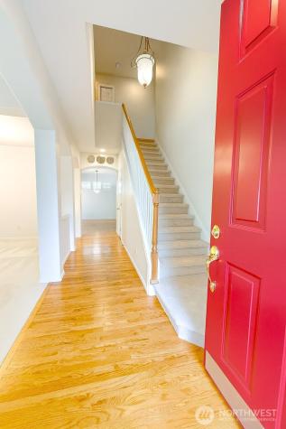 22926 SE 13th Way Sammamish WA 98075