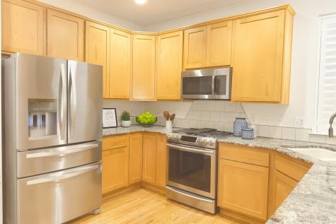 22926 SE 13th Way Sammamish WA 98075