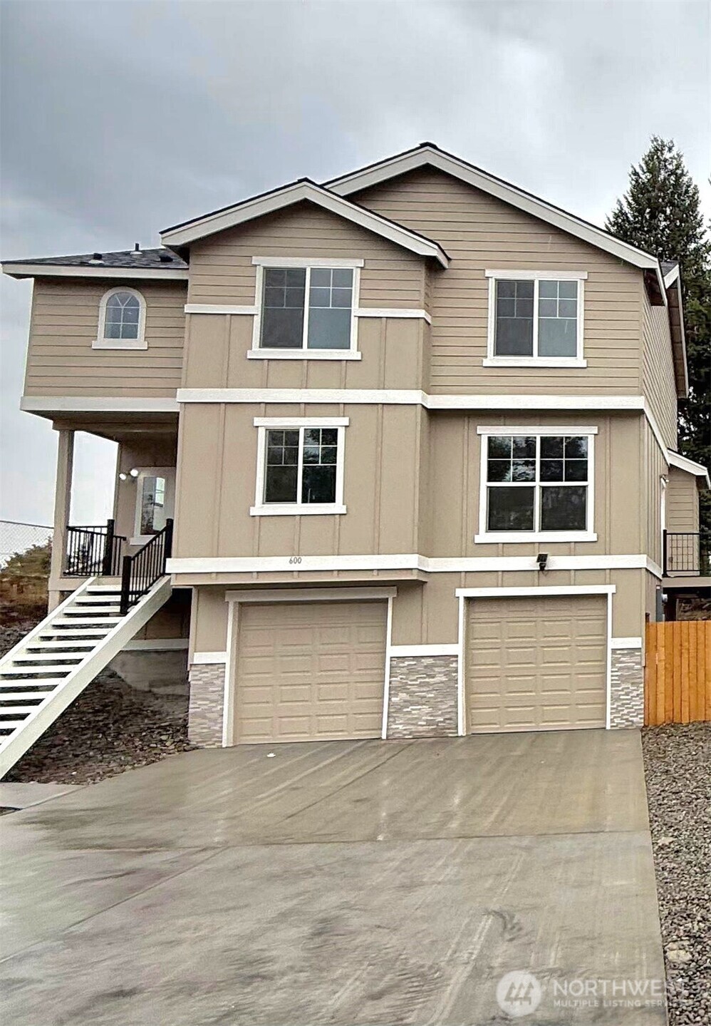 600 Ross Canyon Road Omak WA 98841