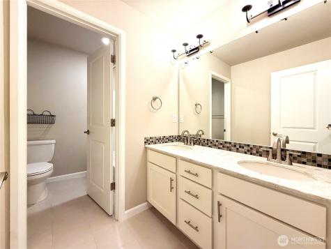 13406 186th Avenue Court E Bonney Lake WA 98391