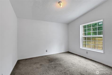28205 73rd Avenue E Graham WA 98338