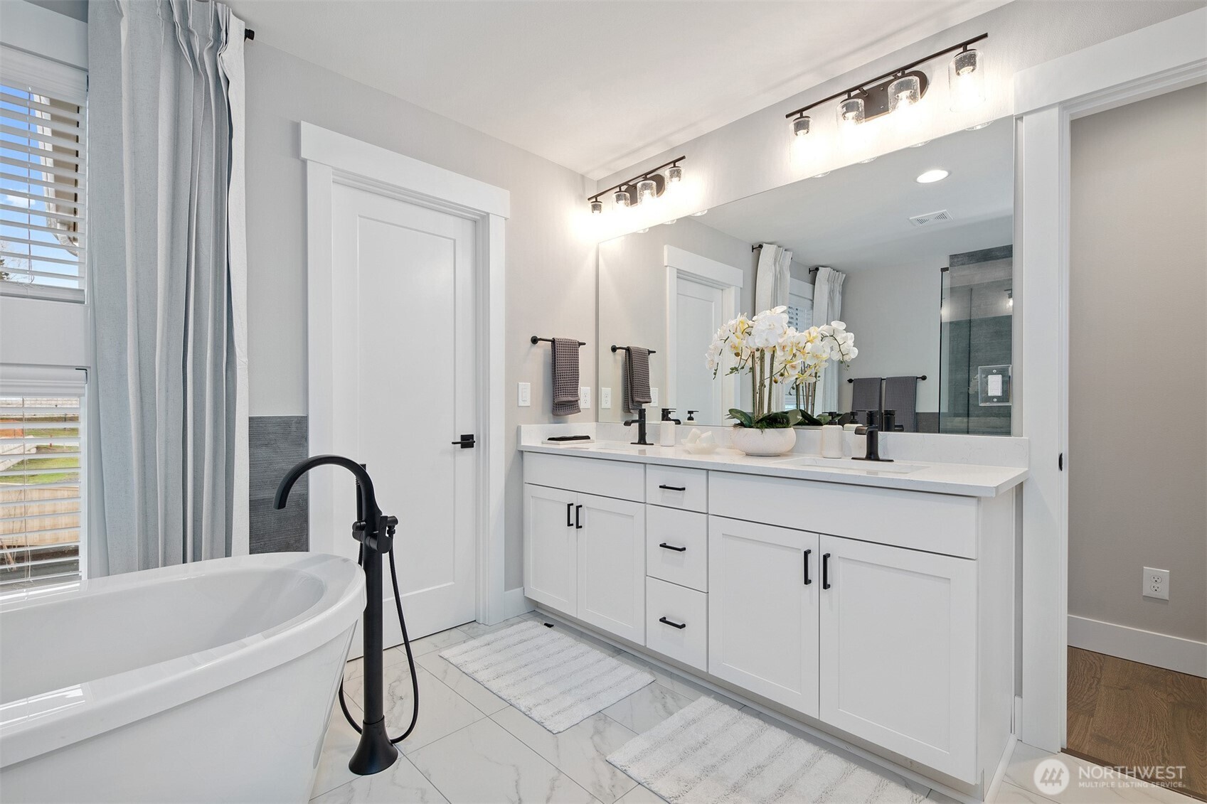 13041 75th Place S Seattle WA 98178