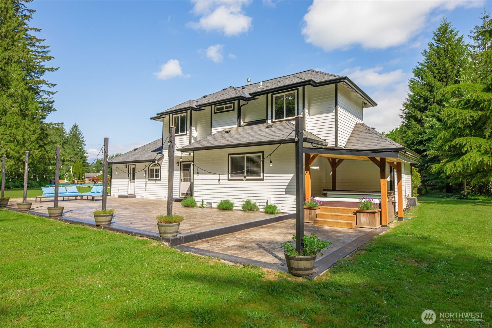 8235 Lusk Road Concrete WA 98237