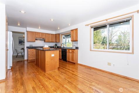 20830 103rd Court SE Kent WA 98031