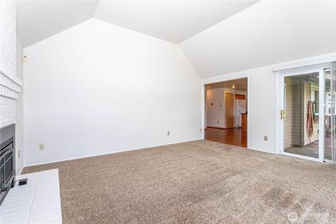 20830 103rd Court SE Kent WA 98031