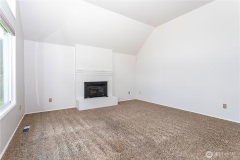 20830 103rd Court SE Kent WA 98031