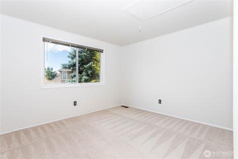 20830 103rd Court SE Kent WA 98031
