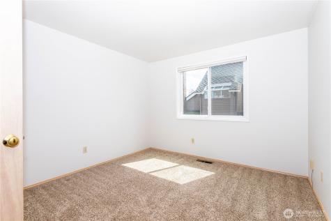 20830 103rd Court SE Kent WA 98031