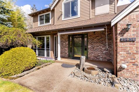 20830 103rd Court SE Kent WA 98031