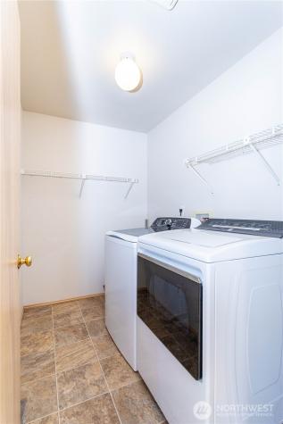 20830 103rd Court SE Kent WA 98031