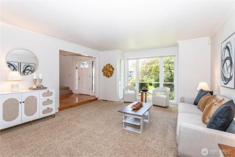 20830 103rd Court SE Kent WA 98031