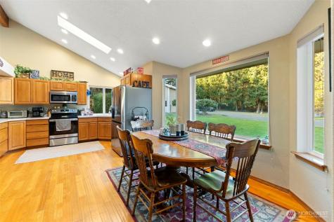 123 Cherry Lane Chehalis WA 98532