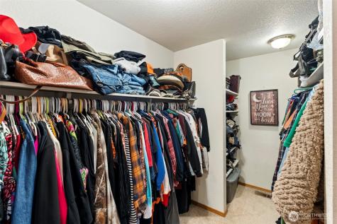 123 Cherry Lane Chehalis WA 98532