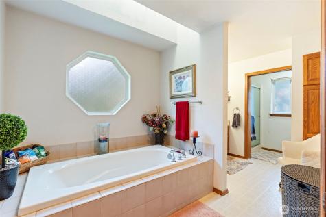 123 Cherry Lane Chehalis WA 98532