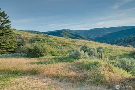 162 Don Eli Lane Wenatchee WA 98801