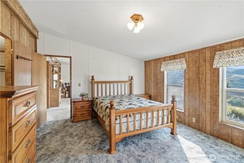 162 Don Eli Lane Wenatchee WA 98801