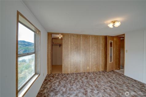 162 Don Eli Lane Wenatchee WA 98801