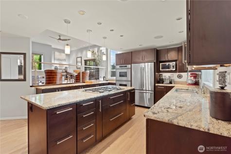 750 Kalmia Court NW Issaquah WA 98027