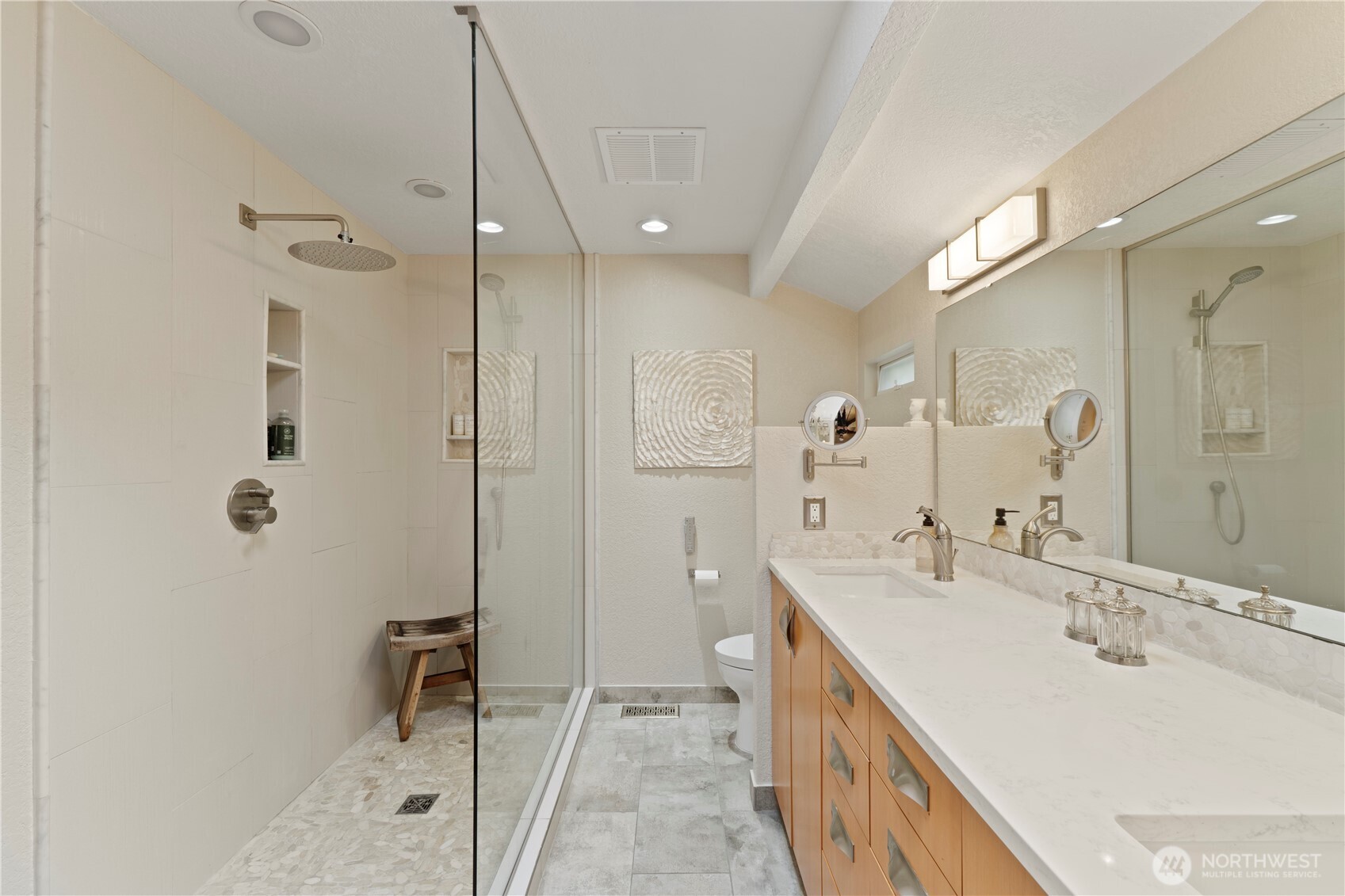 750 Kalmia Court NW Issaquah WA 98027