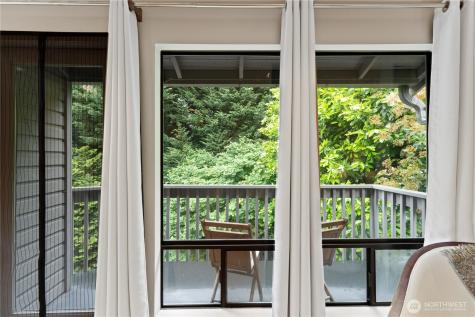 750 Kalmia Court NW Issaquah WA 98027