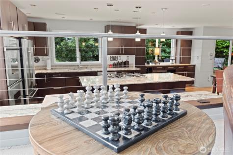 750 Kalmia Court NW Issaquah WA 98027