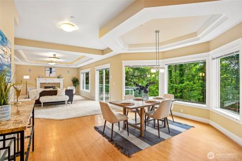 13128 SE Newport Way Bellevue WA 98006