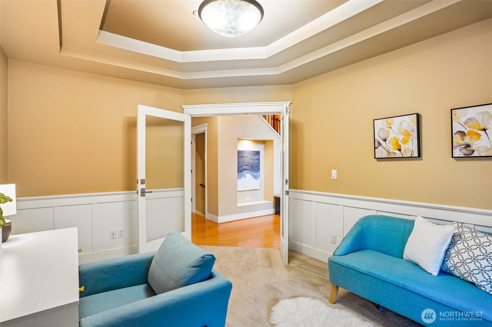 13128 SE Newport Way Bellevue WA 98006